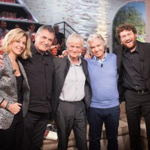 Exclusif - Wendy Bouchard, Jean-Marie Bigard, Dave, Daniel Guichard et Olivier De Benoist - Enregistrement de l'émission "Même Le Dimanche" présentée par Dave et Wendy Bouchard à La Plaine Saint-Denis, le 5 décembre 2016. Diffusion sur France 3 le 1er janvier 2017.