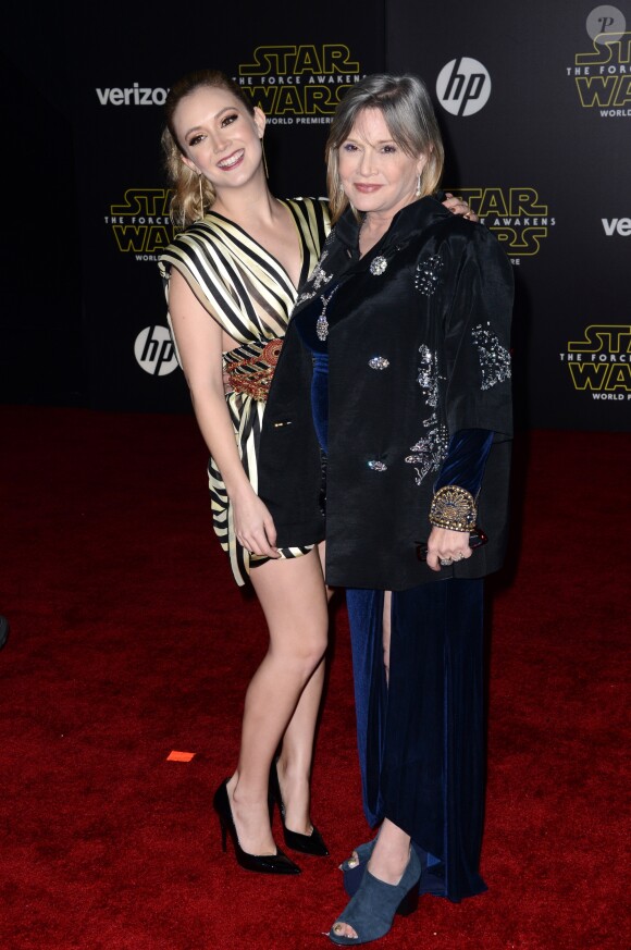 Billie Lourd et Carrie Fisher à la première de "Star Wars, épisode VII : La Réveil de la Force" à Los Angeles, le 14 décembre 2015.