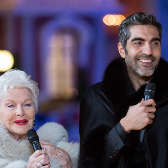 Exclusif - Line Renaud et Ary Abittan lors de l'enregistrement de l'émission "Toute la musique qu'on aime" à Disneyland Paris, le 12 décembre 2016. L'émission sera présentée par Nikos Aliagas et diffusée sur TF1 le 31 décembre. © Cyril Moreau / Bestimage