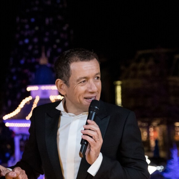 Exclusif - Nikos Aliagas et Dany Boon lors de l'enregistrement de l'émission "Toute la musique qu'on aime" à Disneyland Paris, le 12 décembre 2016. L'émission sera présentée par Nikos Aliagas et diffusée sur TF1 le 31 décembre. © Cyril Moreau / Bestimage