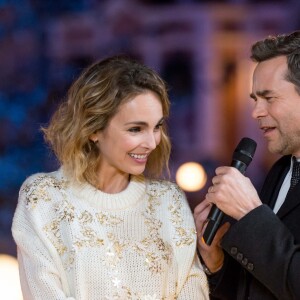 Exclusif - Claire Keim et Guillaume de Tonquédec lors de l'enregistrement de l'émission "Toute la musique qu'on aime" à Disneyland Paris, le 12 décembre 2016. L'émission sera présentée par Nikos Aliagas et diffusée sur TF1 le 31 décembre. © Cyril Moreau / Bestimage