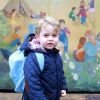 Le prince George de Cambridge, fils du prince William et de la duchesse Catherine, a vécu une riche année 2016, comme ici début janvier lors de sa rentrée à l'école Montessori de Westacre, photographié par sa maman Kate.