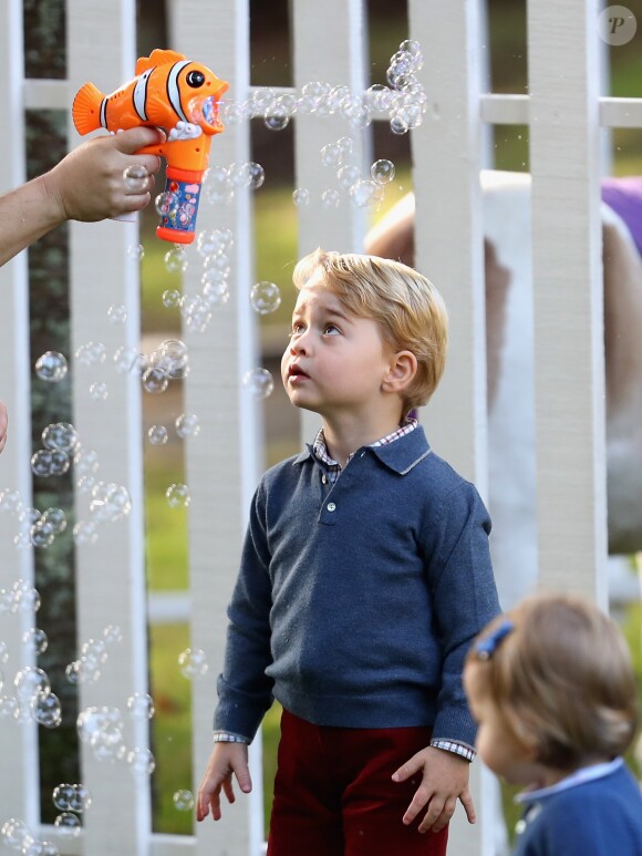 Le prince George de Cambridge, fils du prince William et de la duchesse Catherine, a vécu une riche année 2016. Le 28 septembre, il était aux anges lors de la fête pour enfants organisées à la Maison du Gouvernement à Victoria, lors de la tournée royale des Cambridge au Canada.