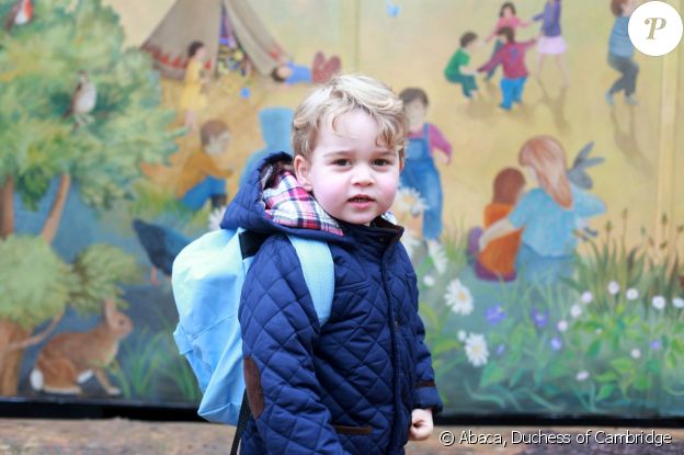 Le prince George de Cambridge lors de sa rentrée des classes à l'école Montessori de Westacre (Norfolk), en janvier 2016.