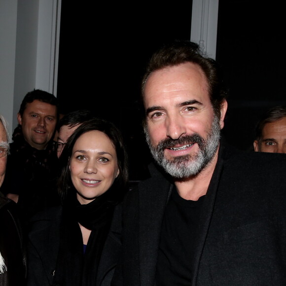 Exclusif - Jean Dujardin et sa compagne Nathalie Péchalat - Soirée de lancement, au Musée Paul Belmondo, de deux ouvrages signés par Jean-Paul Belmondo, "Mille vies valent mieux qu'une" et "Belmondo par Belmondo" parus aux éditions Fayard à Boulogne-Billancourt, le 5 Décembre 2016. © Dominique Jacovides/Bestimage