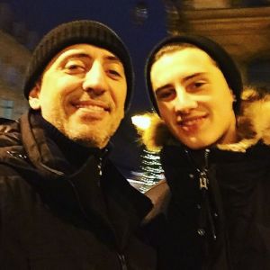 Gad Elmaleh et son fils Noé sur une photo publiée sur Instagram le 1er janvier 2017