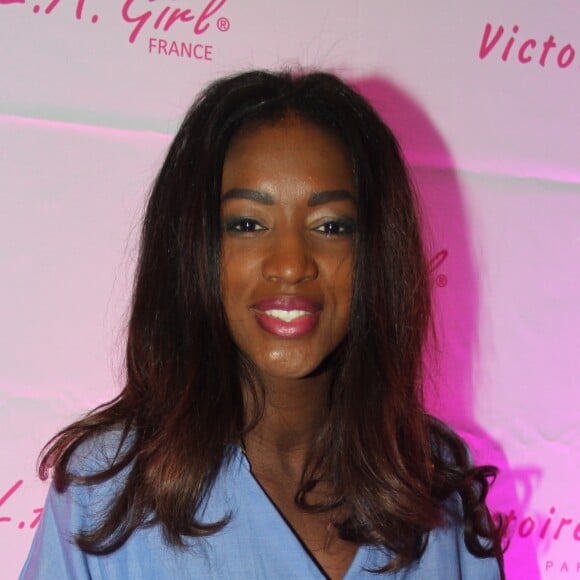 Hapsatou Sy lors de la soirée de lancement des produits cosmétiques "L.A. Girl Paris" au 32 rue Faubourg Saint-Martin à Paris, France, le 26 novembre2016. © Baldini/Bestimage