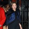 Marion Cotillard enceinte à la sortie de son hôtel pour se rendre à la première de ''Assassins Creed'' à AMC Empire à New York, le 13 décembre 2016.