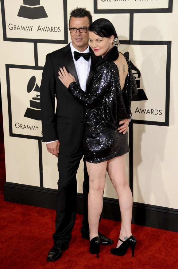 Pauley Perrette et son fiancé Thomas Arklie - Arrivées à la 57ème soirée annuelle des Grammy Awards au Staples Center à Los Angeles, le 8 février 2015.