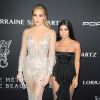 Khloe Kardashian et sa soeur Kourtney Kardashian au Gala 2016 "Angel Ball hosted by Gabrielle's Angel Foundation for Cancer Research", qui honore, entre autres, Robert Kardashian, à Cipriani Wall Street à New York, le 21 novembre 2016.
