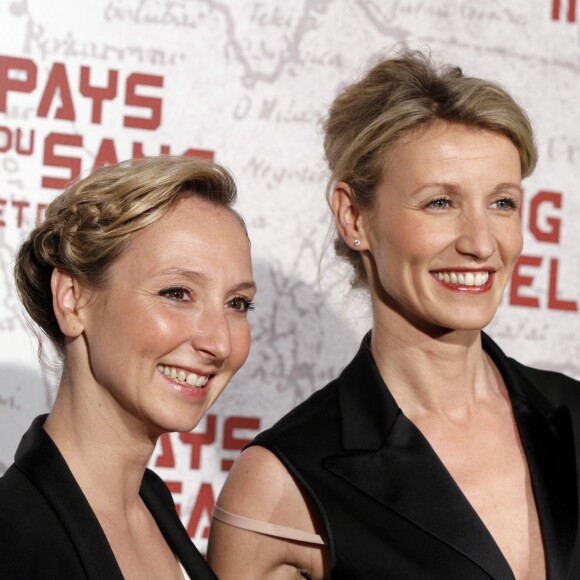 Audrey Lamy et Alexandra Lamy à Paris en février 2012.