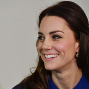 La duchesse Catherine de Cambridge visite un site de l'association Anna Freud Centre consacré à l'assistance aux parents souffrant de troubles de la personnalité, le 11 janvier 2017 à Londres. Sa première mission de l'année.