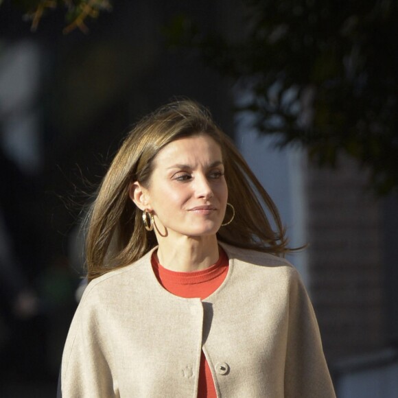 La reine Letizia d'Espagne arrive à une réunion de travail avec le conseil de la Fédération espagnole des maladies rares (Feder) à Madrid. Le 12 janvier 2017  Queen Letizia visit the FEDER (Rare Diseases federation) in Madrid. January 12, 201712/01/2017 - Madrid