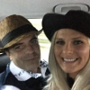 Simon Gregson et sa femme Emma Gleave. Photo publiée sur Twitter le 3 juin 2016