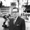 Antony Armstrong-Jones, Lord Snowdon, photographié dans la rue le 15 mai 1981.
