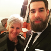 Luka Karabatic pose avec sa maman Lala. Photo postée sur Instagram en 2016.