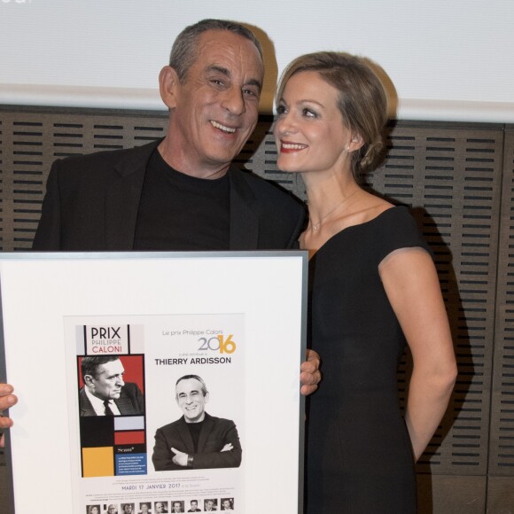 Thierry Ardisson et sa femme Audrey Crespo-Mara - Cérémonie du Prix Philippe Caloni décerné à Thierry Ardisson à la SCAM (Société civile des auteurs multimedia) à Paris le 17 janvier 2017.