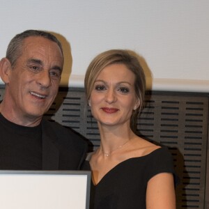 Thierry Ardisson et sa femme Audrey Crespo-Mara - Cérémonie du Prix Philippe Caloni décerné à Thierry Ardisson à la SCAM (Société civile des auteurs multimedia) à Paris le 17 janvier 2017.