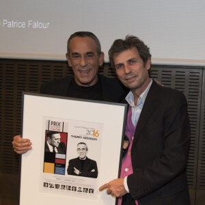 Thierry Ardisson et Frédéric Taddeï - Cérémonie du Prix Philippe Caloni décerné à Thierry Ardisson à la SCAM (Société civile des auteurs multimedia) à Paris le 17 janvier 2017.