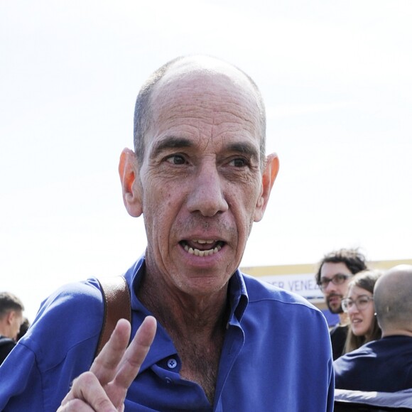 Miguel Ferrer et sa femme Lori Weintraub arrivent à Venise pour le mariage de George Clonney et Amal Alamuddin. Le 26 septembre 2014
