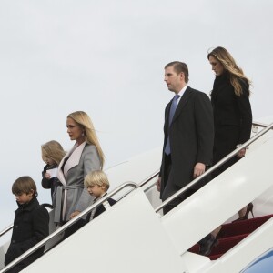 Les membres de la famille Trump arrivant pour l'investiture de Donald Trump à la Base Air Force Andrews, Maryland, Etats-Unis, le 19 janvier 2017.