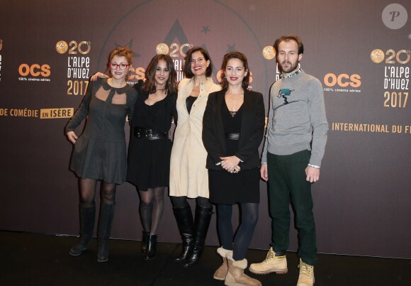 Alice Belaïdi, Audrey Dana, Alice Belaïdi, Antoine Gouy pour le film "Si j'étais un homme" lors du 20e Festival du film de comédie à l'Alpe d'Huez, le 20 janvier 2017. © Dominique Jacovides/Bestimage