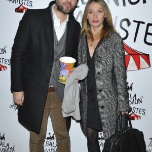 Anne Marivin et son compagnon Joachim Roncin à Paris le 12 Novembre 2012.