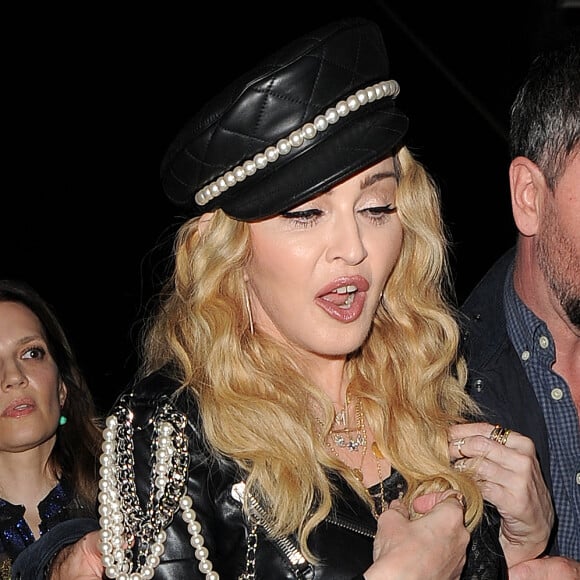 Madonna - Les célébrités arrivent à une soirée privée Mert & Marcus: Works 2001-2014 au nightclub Mark dans le quartier de Mayfair à Londres, le 27 octobre 2016