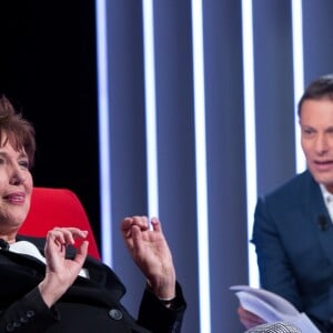 Exclusif - Enregistrement du "Divan" avec Roselyne Bachelot-Narquin en invitée et présentée par Marc-Olivier Fogiel. Le 13 janvier 2017. L'émission sera diffusée sur France 3 le 24 janvier 2017 © Cyril Moreau / Bestimage