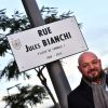 Philippe Bianchi, le père de Jules Bianchi, lors de l'inauguration de la rue Jules Bianchi à Nice le 23 janvier 2017, en hommage au pilote de F1 niçois victime d'un accident lors du Grand Prix du Japon et décédé des suites de ses blessures en juillet 2015.