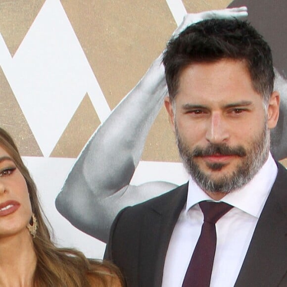 Sofia Vergara et son fiancé Joe Manganiello à l'Avant-première du film "Magic Mike XXL" à Hollywood, le 25 juin 2015.