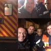 Pascal Soetens avec les pompiers qui sont venus secourir son fils, le 28 janvier 2017.
