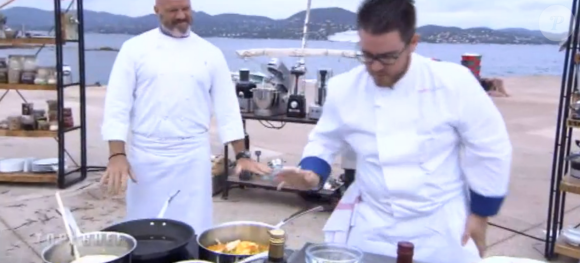Philippe Etchebest et Carl - "Top Chef 2017" sur M6. Le 1er février 2017.