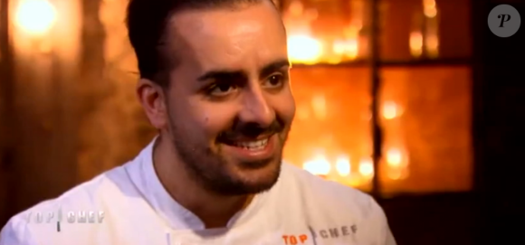 Franck, très nerveux, est recadré par Philippe Etchebest - "Top Chef 2017" sur M6. Le 1er février 2017.