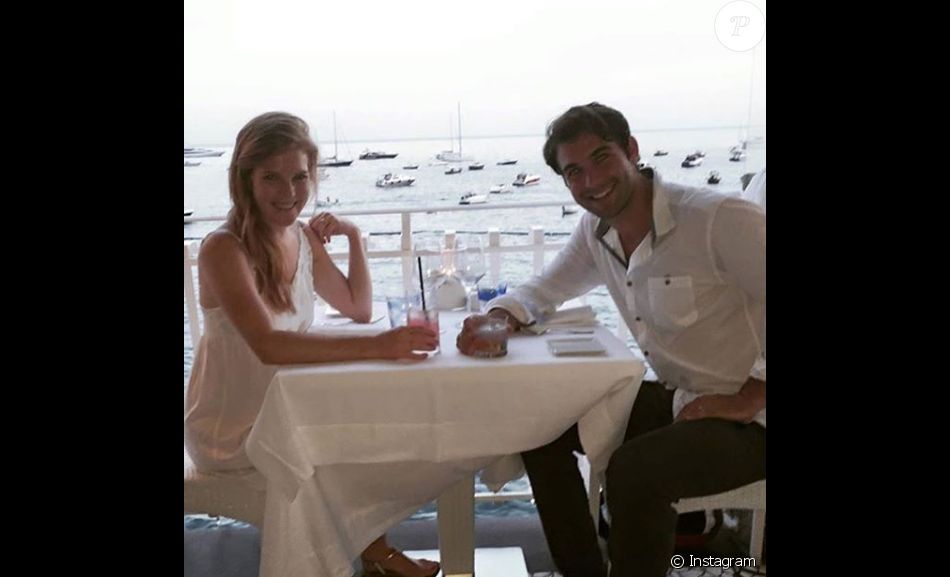 James Wolk et sa femme Elizabeth lors de leur lune de miel - Photo publiée sur Instagram en janvier 2017