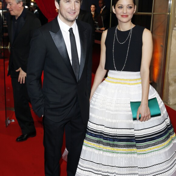Guillaume Canet et sa compagne Marion Cotillard - Arrivées Intérieur - 40e cérémonie des Cesar au théâtre du Châtelet à Paris, le 20 février 2015.
