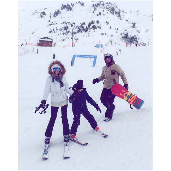 Alexandra Rosenfeld en vacances avec sa fille Ava et son amoureux Etienne. Photo publiée sur Instagram le 29 janvier 2017