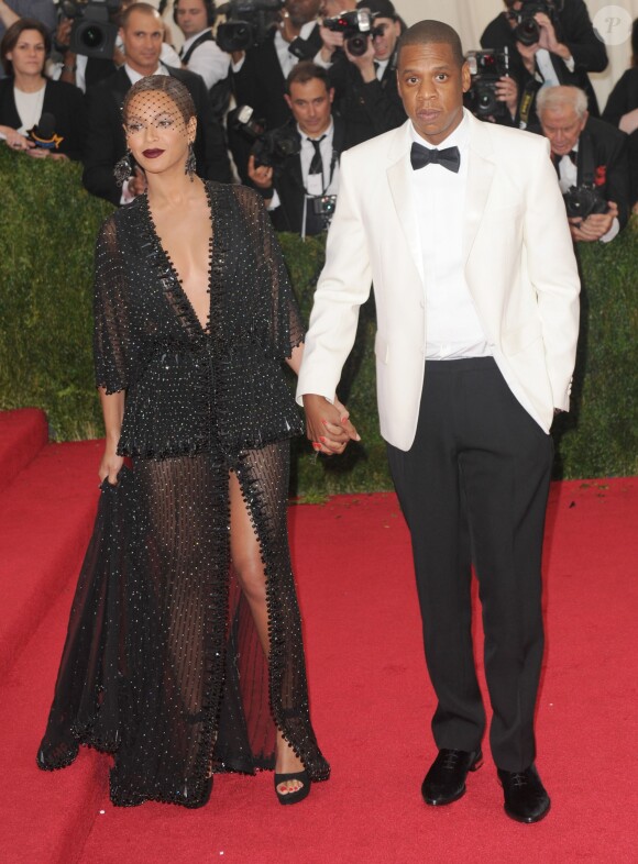 Beyonce Knowles et son mari Jay-Z à la Soirée du Met Ball / Costume Institute Gala 2014: "Charles James: Beyond Fashion" à New York, le 5 mai 2014.
