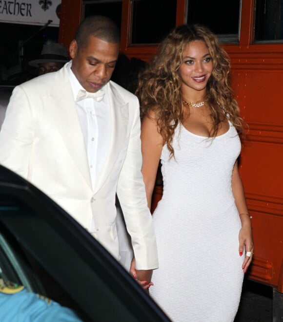 Beyoncé et son mari Jay-Z à la fête du mariage de Solange Knowles et Alan Ferguson sur le thème de "Mardi Gras" dans le quartier français de la Nouvelle-Orléans, le 16 novembre 2014. Beyonce and husband Jay-Z -