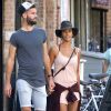 Benoît Paire et sa compagne Shy'm se promènent dans les rues de Brooklyn à New York le 23 août 2016.