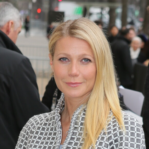 Gwyneth Paltrow - Arrivées au défilé de mode Haute-Couture "Chanel", collection printemps-été 2016, à Paris. Le 26 janvier 2016