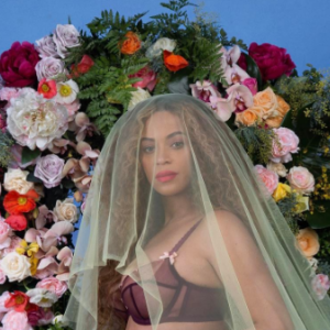 Beyoncé Knowles annonce sa grossesse sur Instagram au mois de février 2017