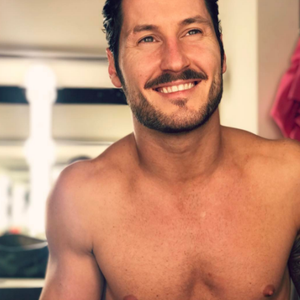Val Chmerkovskiy a publié une photo de lui sur sa page Instagram au mois de février 2017