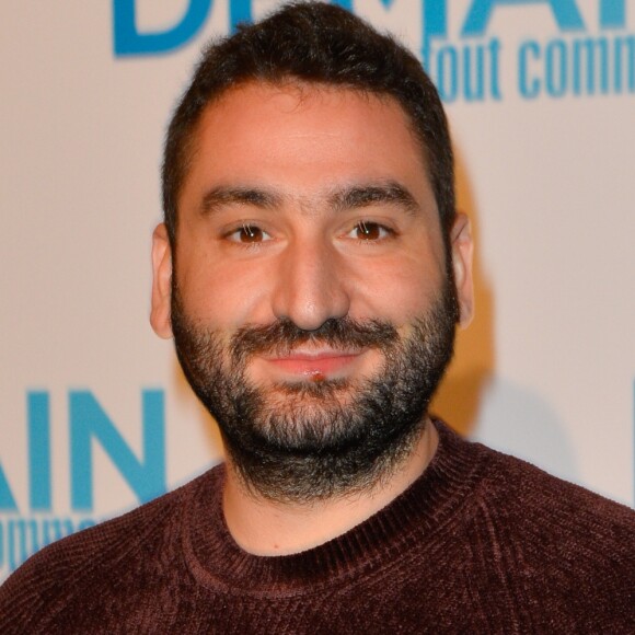 Mouloud Achour - Avant première du film "Demain tout commence" au Grand Rex à Paris le 28 novembre 2016. © Coadic Guirec/Bestimage "