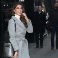 Iris Mittenaere, Miss Univers 2016, quitte le plateau de l'émission ''Good Morning America'' à New York, le 6 février 2017.