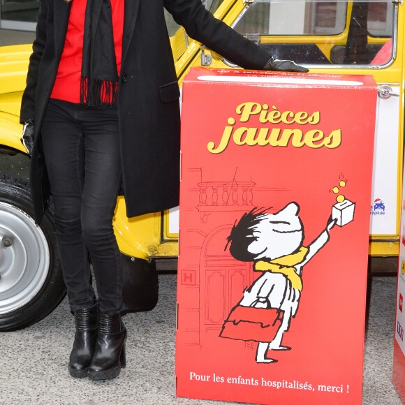 Joyce Jonathan - Lancement de l'opération Pièces Jaunes 2017 À l'Hôpital Necker-Enfants malades AP-HP à Paris le 4 janvier 2017. © Guirec Coadic / Bestimage