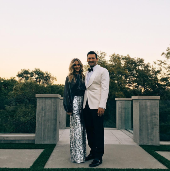 Tony Romo et Candice Crawford attendent un troisième enfant pour le mois d'août 2017. Photo Instagram automne 2016.
