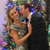 Tony Romo et Candice Crawford, ici lors de la fête de Noël 2016 des Dallas Cowboys, attendent un troisième enfant pour le mois d'août 2017. Photo Instagram.