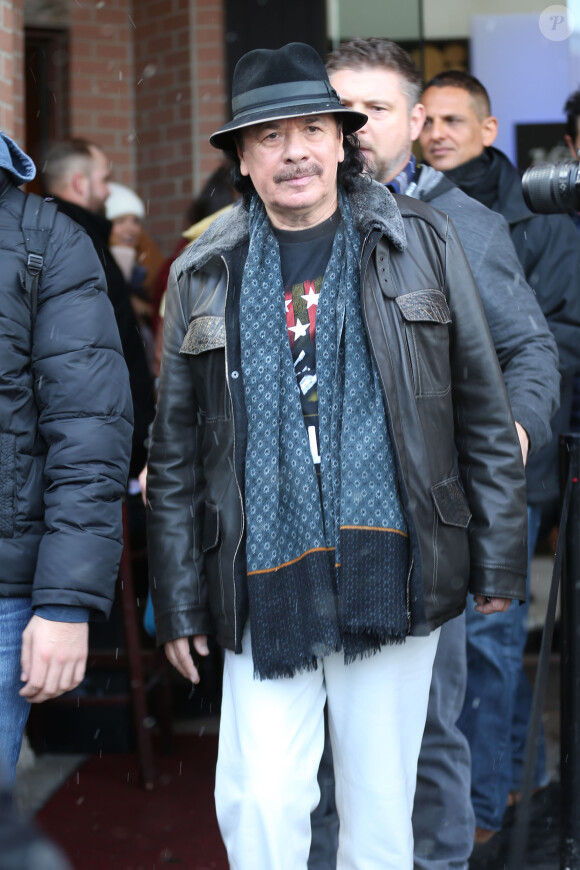 Carlos Santana - Les célébrités se baladent à Park City lors du Sundance Film Festival 2017 en Utah, le 20 janvier 2017