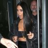 Kim Kardashian entourée de ses fans dans les rues de New York, le 14 février 2017.